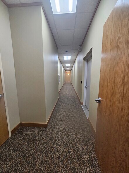 More Photos Of 1301 11th Ave S, Great Falls Storefront Retail Office For Sale