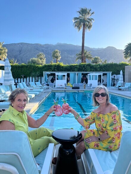 More Photos Of 120 W Vereda Sur, Palm Springs Hotel For Sale