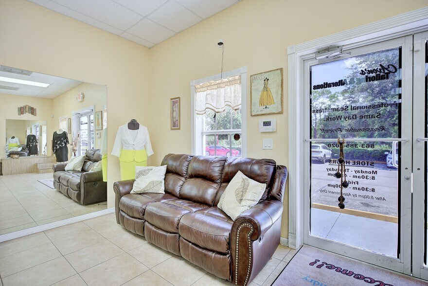 More Photos Of 5142 Schumacher Rd, Sebring General Retail For Sale