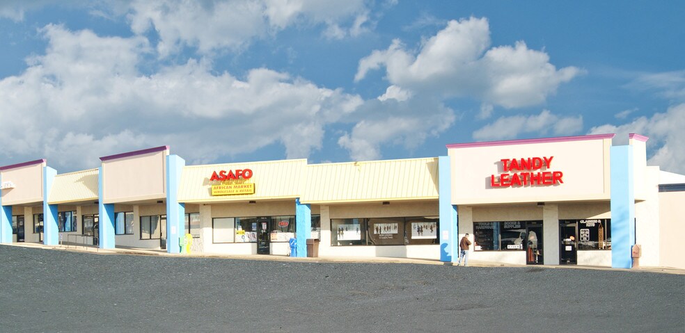 More Photos Of 7255-7275 Dixie Hwy, Fairfield Storefront For Sale