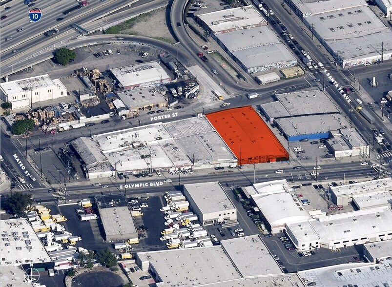 More Photos Of 2341-2345 E Olympic Blvd, Los Angeles Warehouse For Lease