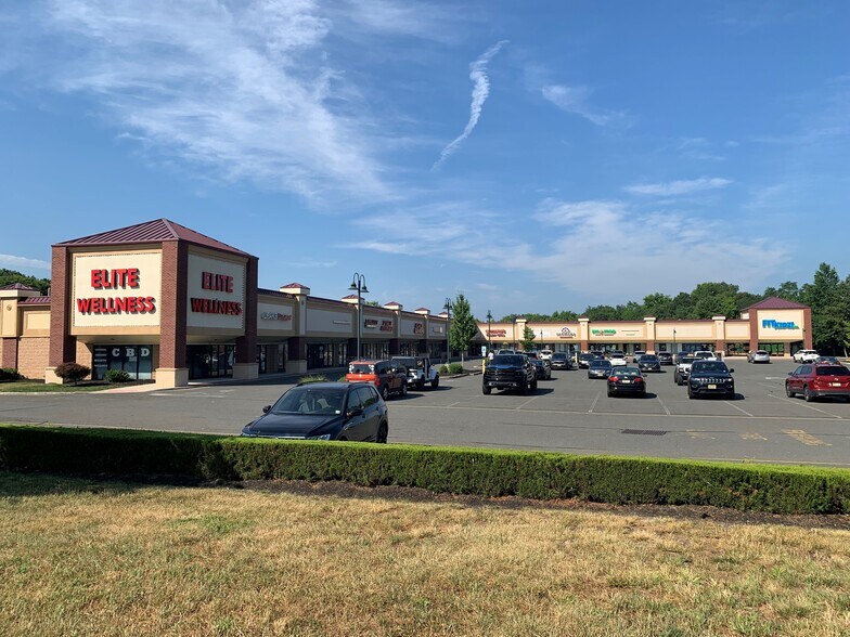 Primary Photo Of 2394-2458 US Highway 9, Howell Unknown For Lease