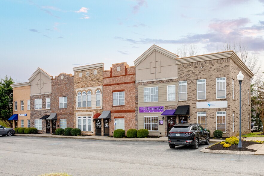 More Photos Of 239 Veterans Pky, Murfreesboro Office For Sale