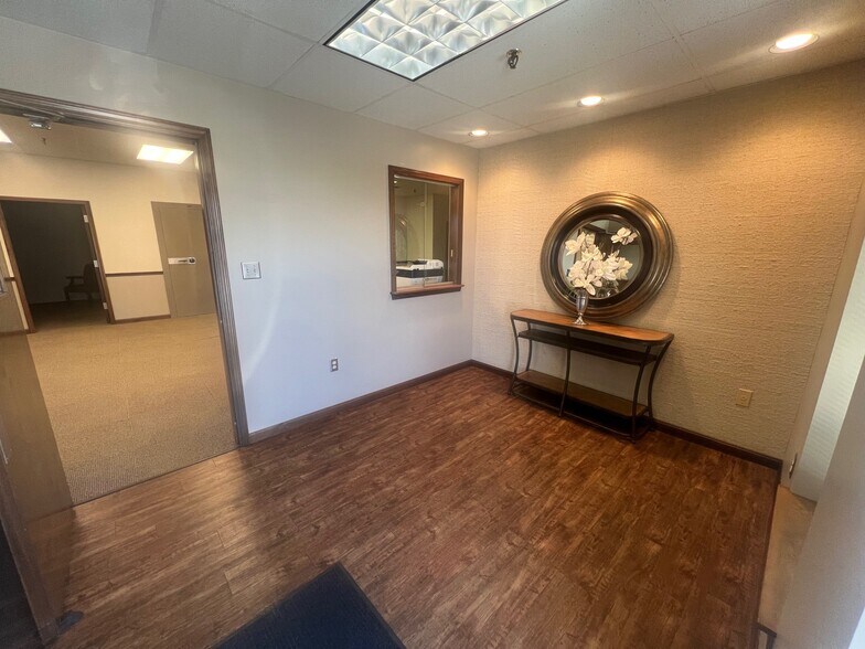 More Photos Of 2130 Industrial Park Rd, Ferdinand Warehouse For Lease