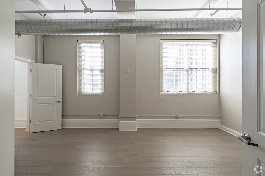 More Photos Of 465 Washington St, Buffalo Apartments For Lease