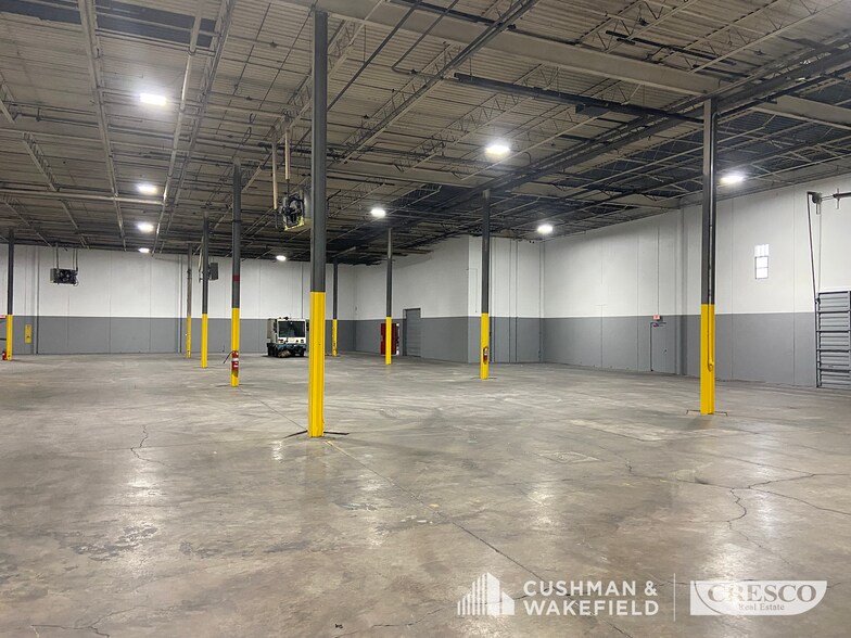 More Photos Of 210 Sheldon Rd, Berea Industrial For Lease