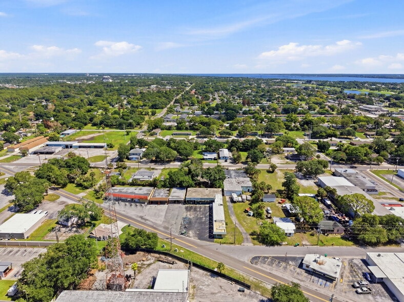 More Photos Of 1122 Lake Dr, Cocoa Storefront Retail Office For Sale