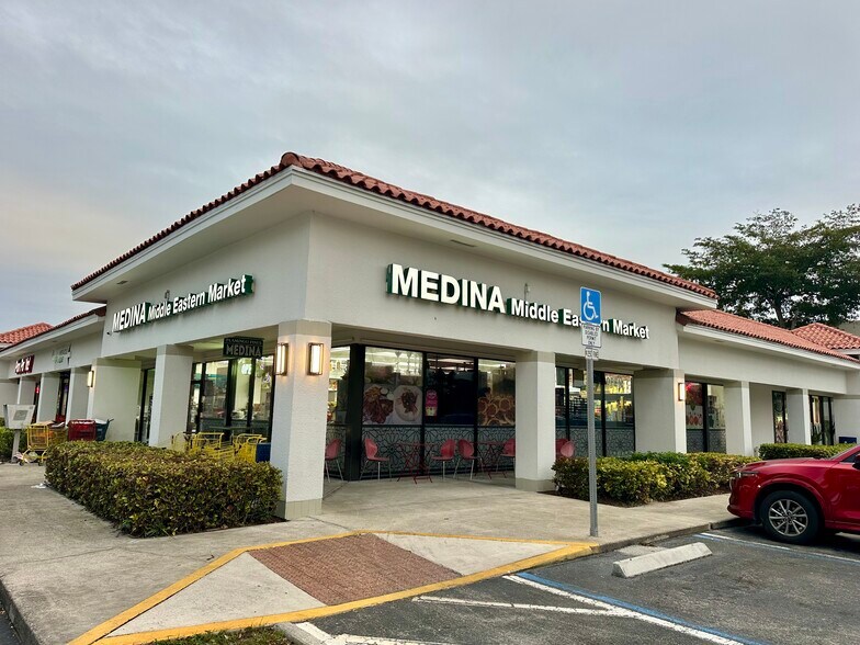 More Photos Of 12520 Pines Blvd, Pembroke Pines Unknown For Lease