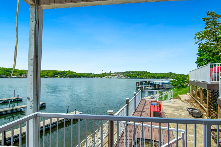 More Photos Of 27485 Cross Ln, Barnett Restaurant For Sale