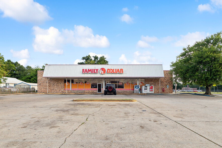 Primary Photo Of 602 Division St, Biloxi Freestanding For Sale