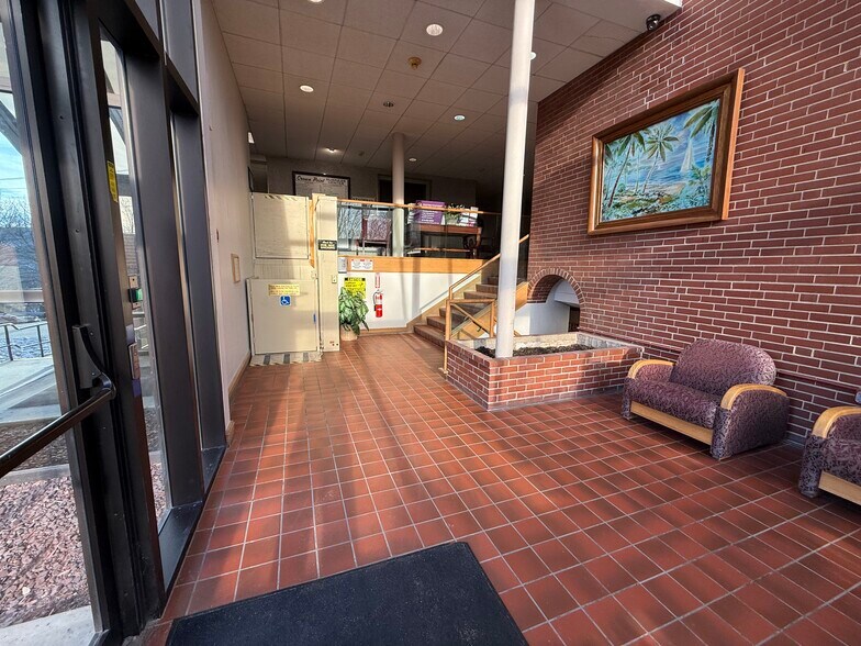 More Photos Of 76 Summer St, Fitchburg Office For Sale