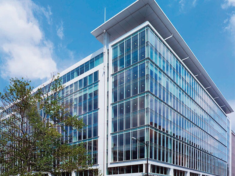 More Photos Of 2101 L St NW, Washington Office For Sale