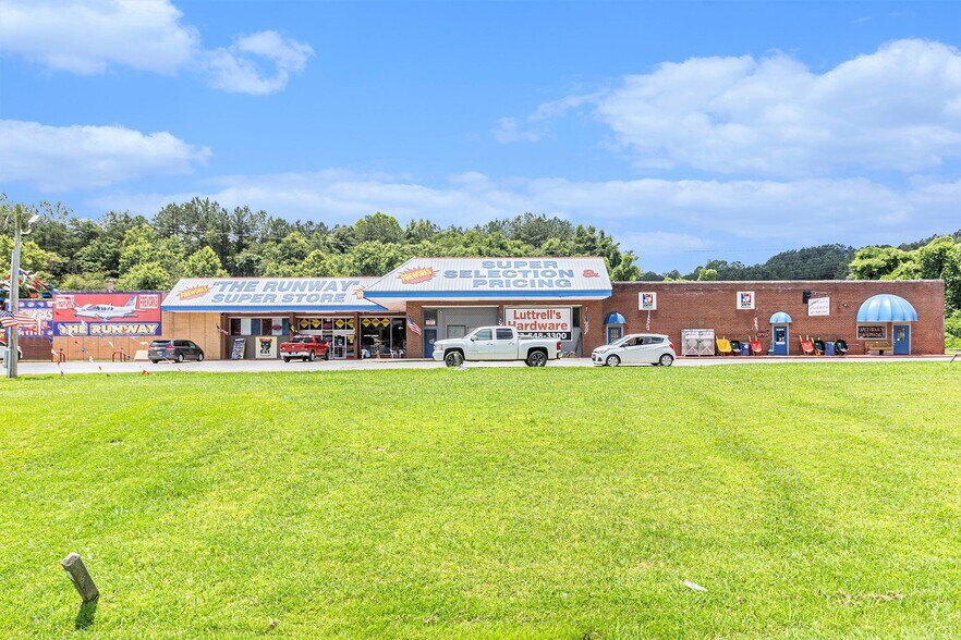 More Photos Of 625 Ocoee St, Copperhill Freestanding For Sale