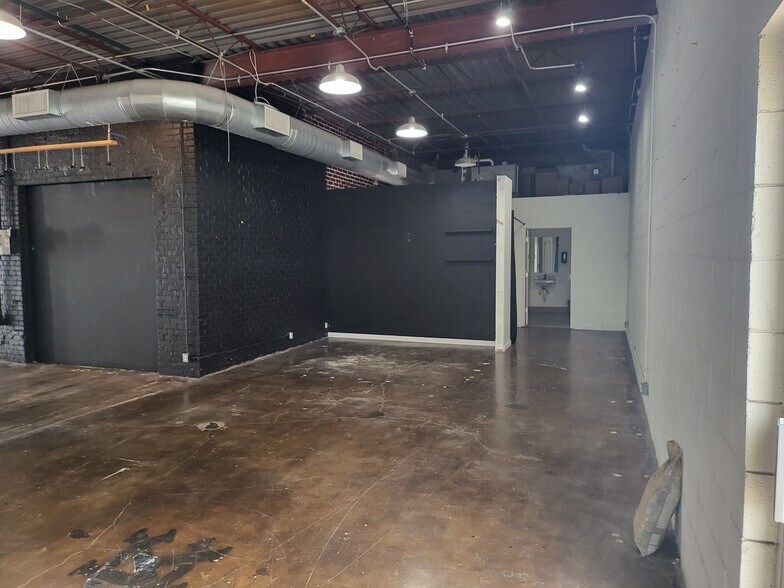 More Photos Of brewers alley in the crossroads., Kansas City Office For Lease