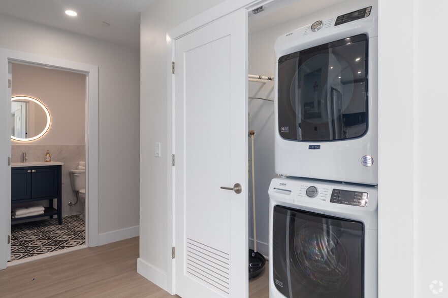 More Photos Of 27 3rd Ave, Long Branch Apartments For Lease