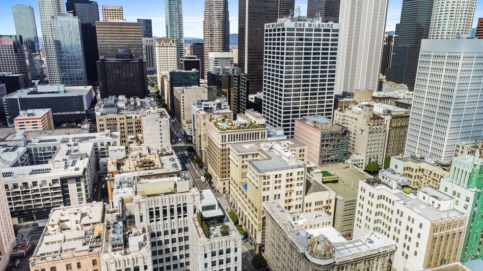 More Photos Of 431 W 7th St, Los Angeles Hotel For Lease