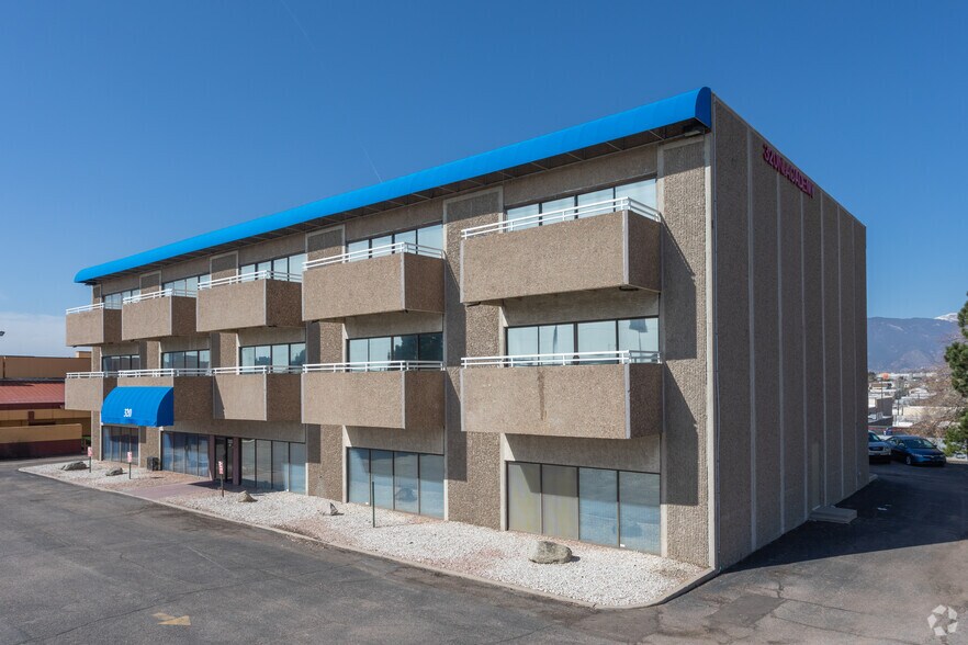 More Photos Of 320 N Academy Blvd, Colorado Springs Office For Sale