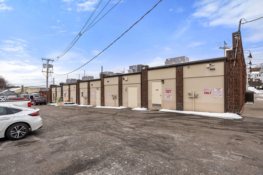 More Photos Of 285-285 Belmont St, Belmont General Retail For Sale