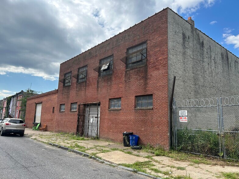 More Photos Of 2111-2141 E Rush St, Philadelphia Warehouse For Lease