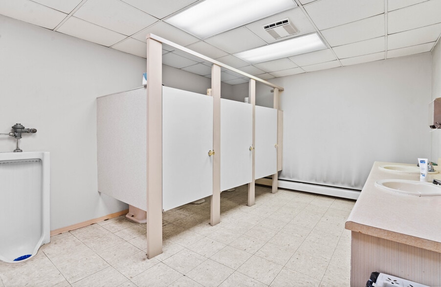 More Photos Of 221 E Market St, Clearfield Office Residential For Sale