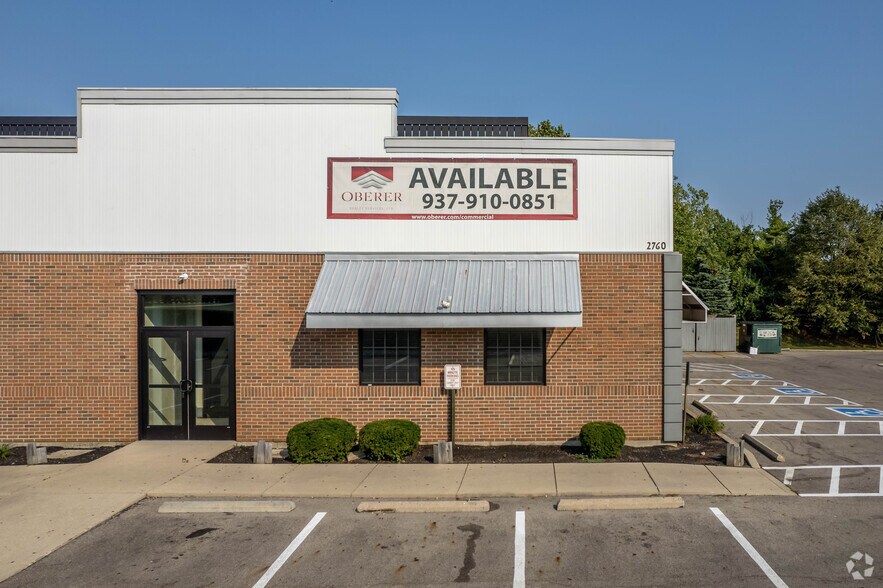More Photos Of 2760 Towne Dr, Beavercreek Restaurant For Lease