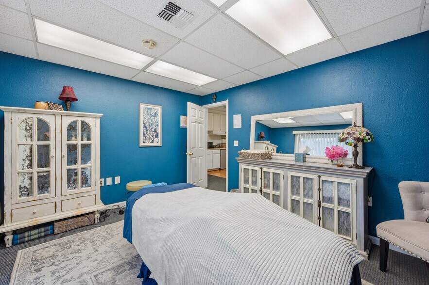 More Photos Of 1097 E Main St, Grass Valley Office For Sale