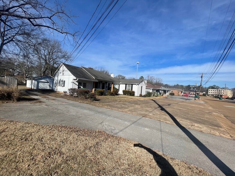More Photos Of 109 Tucker St, Jackson Office For Sale