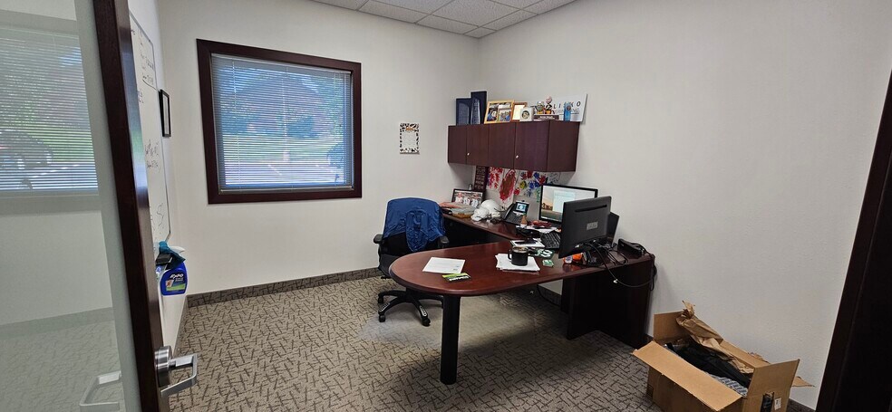 More Photos Of 3610 Oakwood Hills Pky, Eau Claire Office For Lease