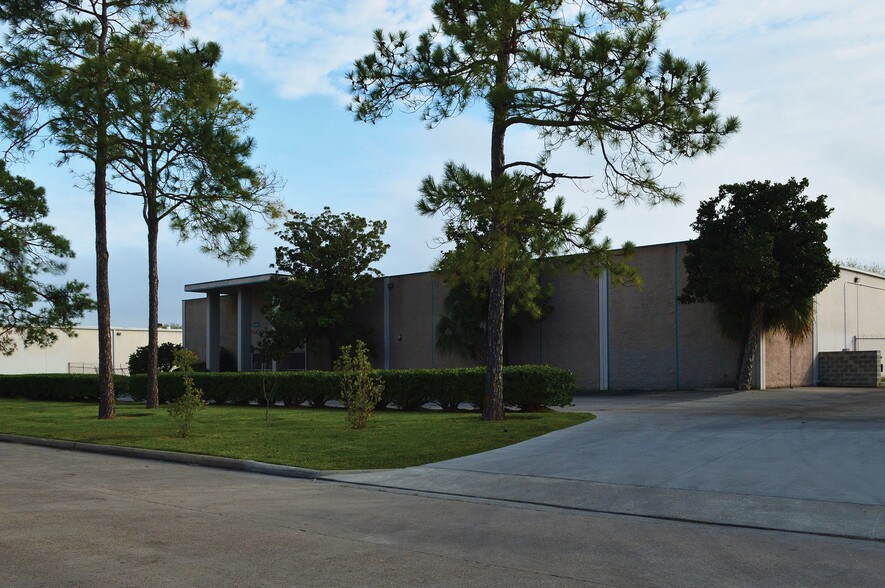 More Photos Of 6001-6501 Westline Dr, Houston Unknown For Lease