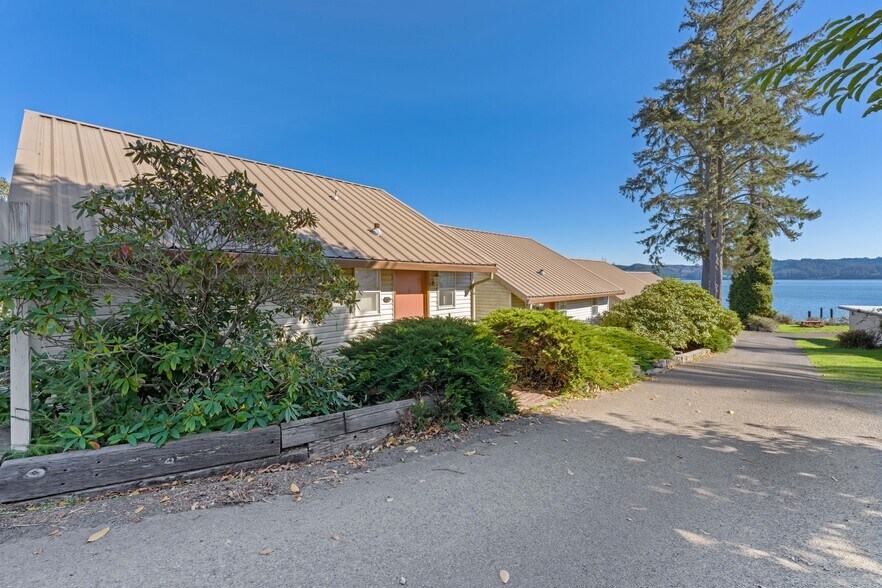 More Photos Of 4484 Fish Mill, Westlake Hotel For Sale