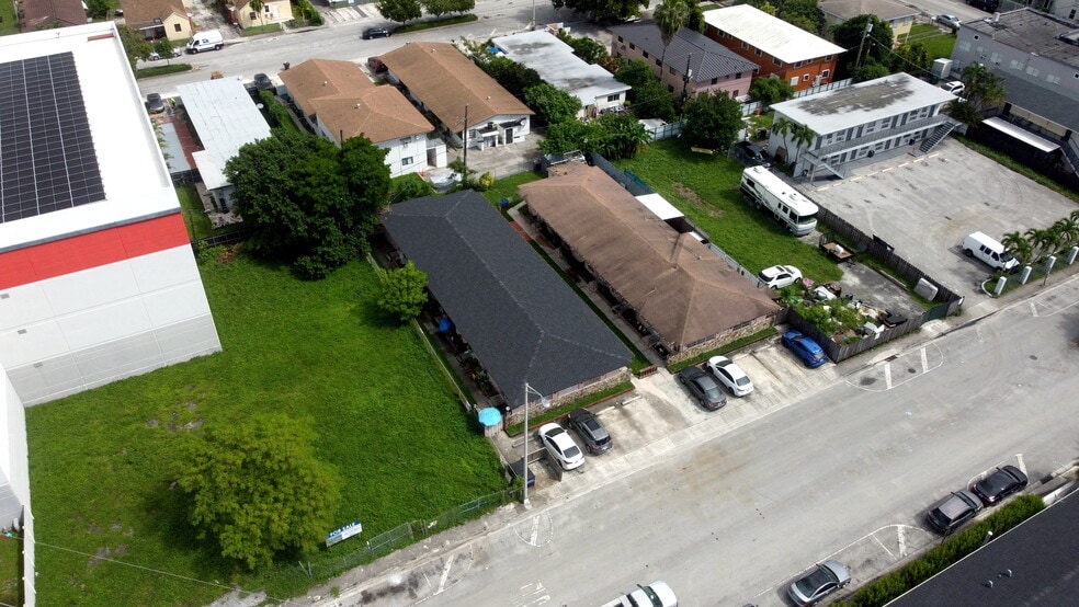 More Photos Of , Hialeah Unknown For Sale