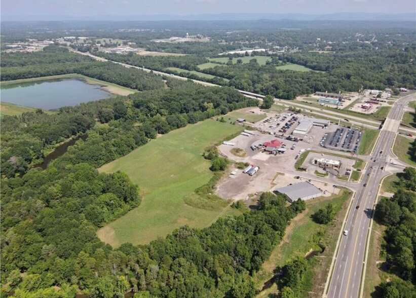 More Photos Of 1306 Rogers St, Clarksville Land For Sale