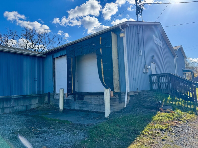 More Photos Of 101 Randolph St, Wayne Warehouse For Sale