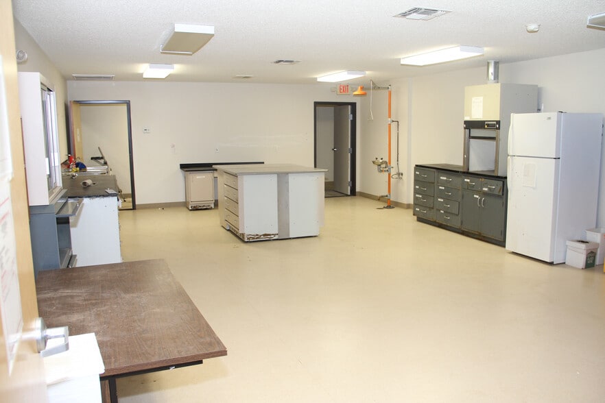 More Photos Of 5816 Ashleyanne Cir, Wichita Falls Light Distribution For Sale