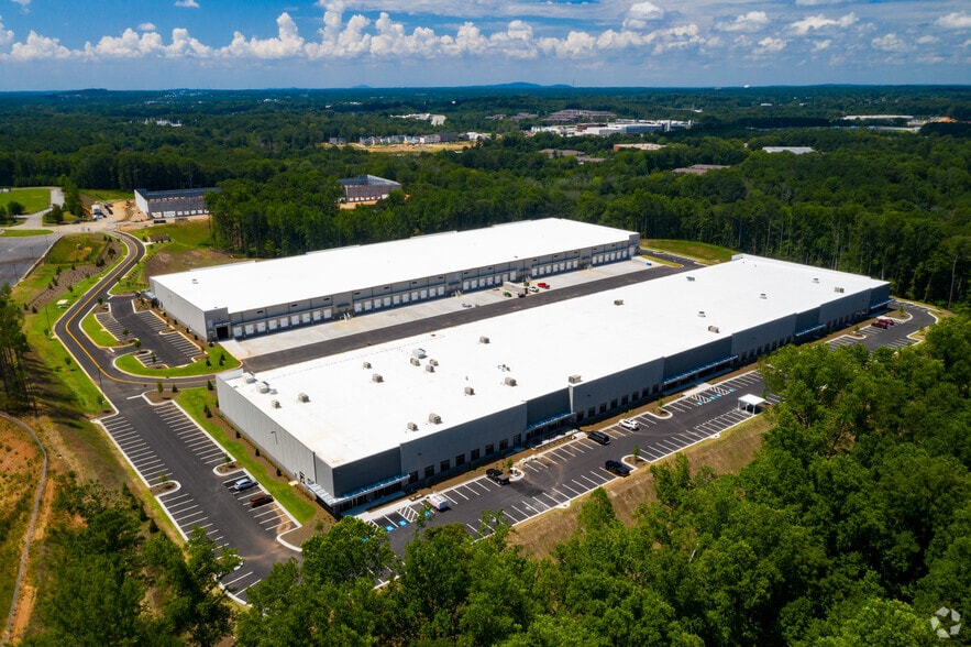 More Photos Of 6520 Corporate Ct, Alpharetta Manufacturing For Lease