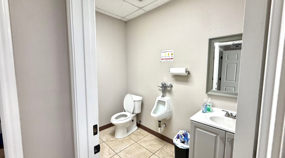 More Photos Of 11000 W County Road 72, Midland Distribution For Lease