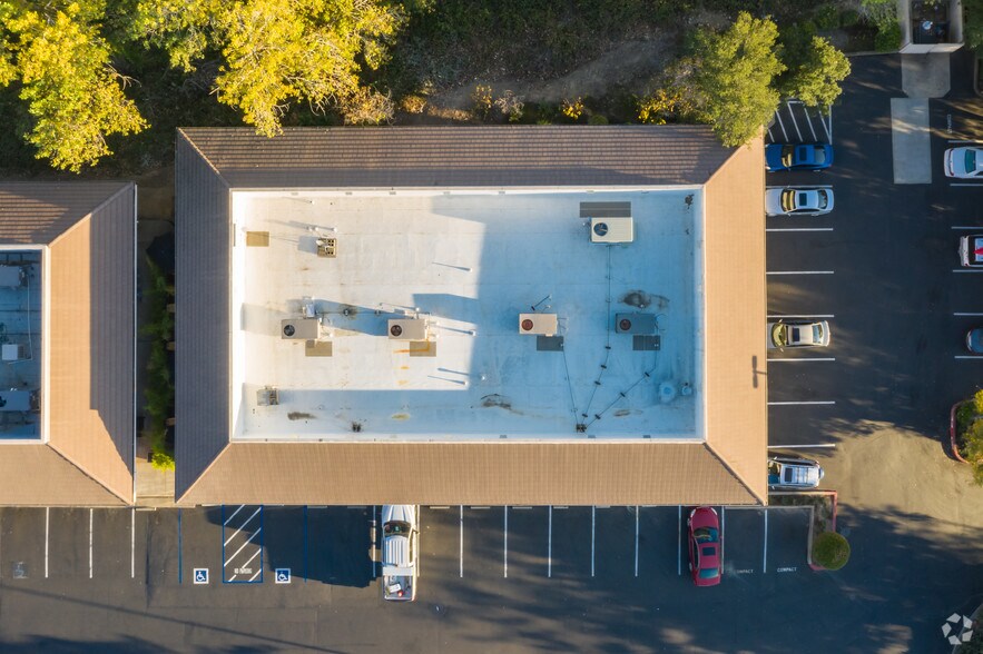 More Photos Of 411 Blue Ravine Rd, Folsom General Retail For Lease