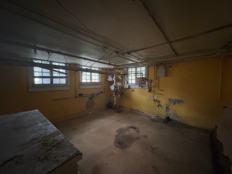 More Photos Of 2751 Saint Johns Ave, Jacksonville Assisted Living For Sale