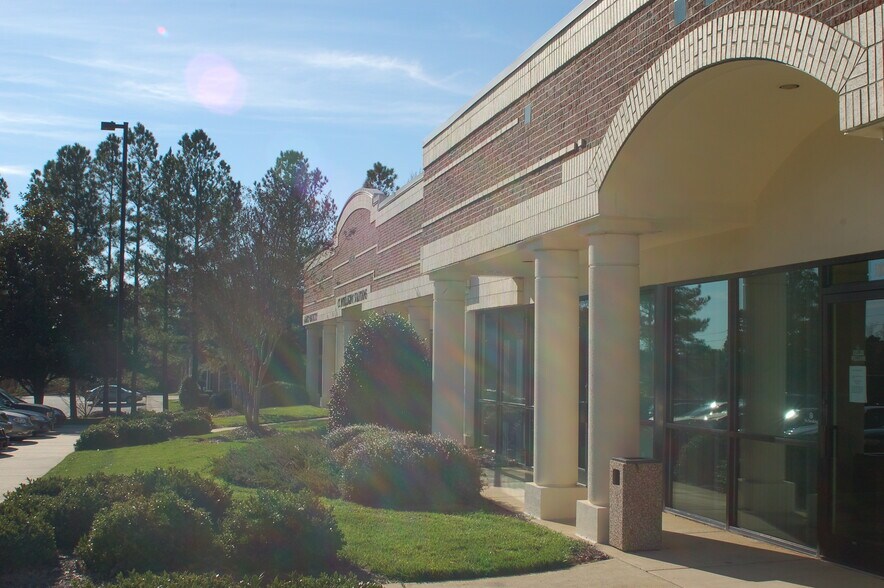 More Photos Of 7701 Six Forks Rd, Raleigh Office For Lease