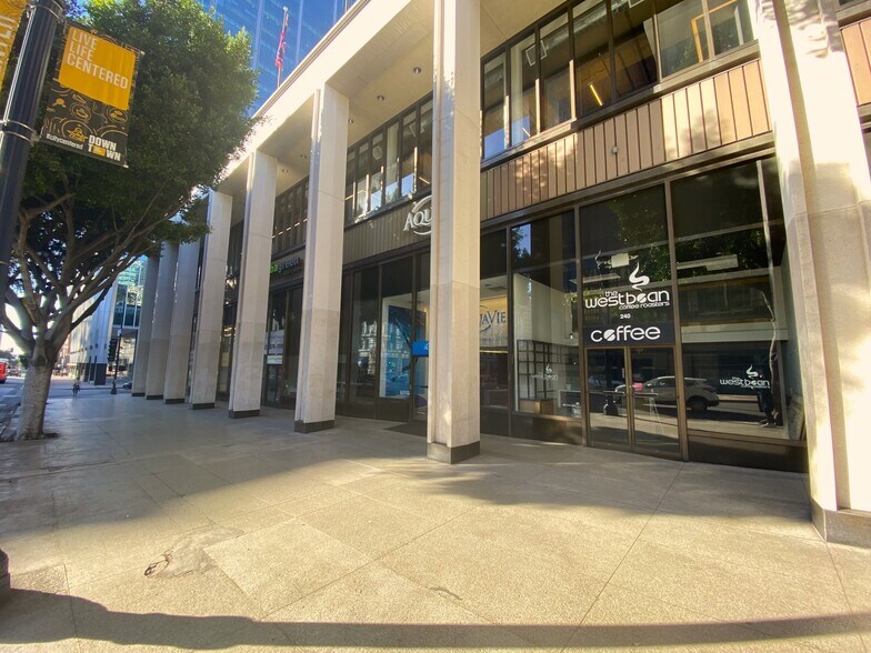 More Photos Of 1055 2nd Ave, San Diego Hotel For Lease