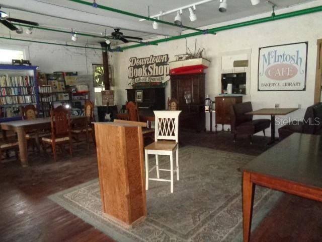 More Photos Of 5590 Avenue G Ave, McIntosh Flex For Sale