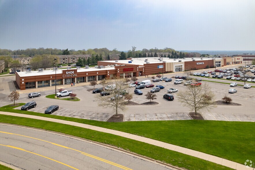 More Photos Of 555-805 Center Dr NW, Grand Rapids Unknown For Lease