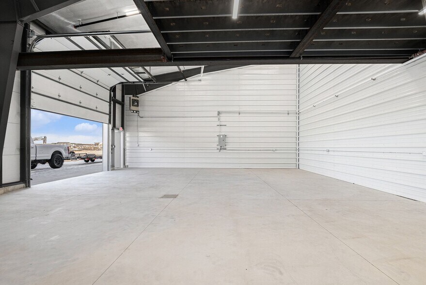 More Photos Of 7542 S Potomac St, Centennial Flex For Sale