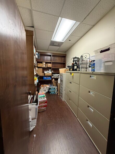 More Photos Of 221 NE Ivanhoe Blvd, Orlando Loft Creative Space For Lease