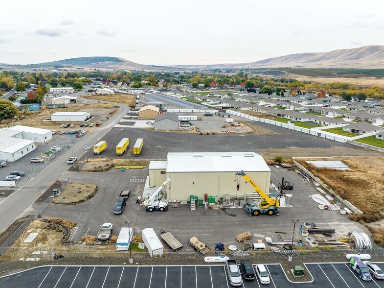 More Photos Of 1585 Dale Ave, Benton City Industrial For Lease