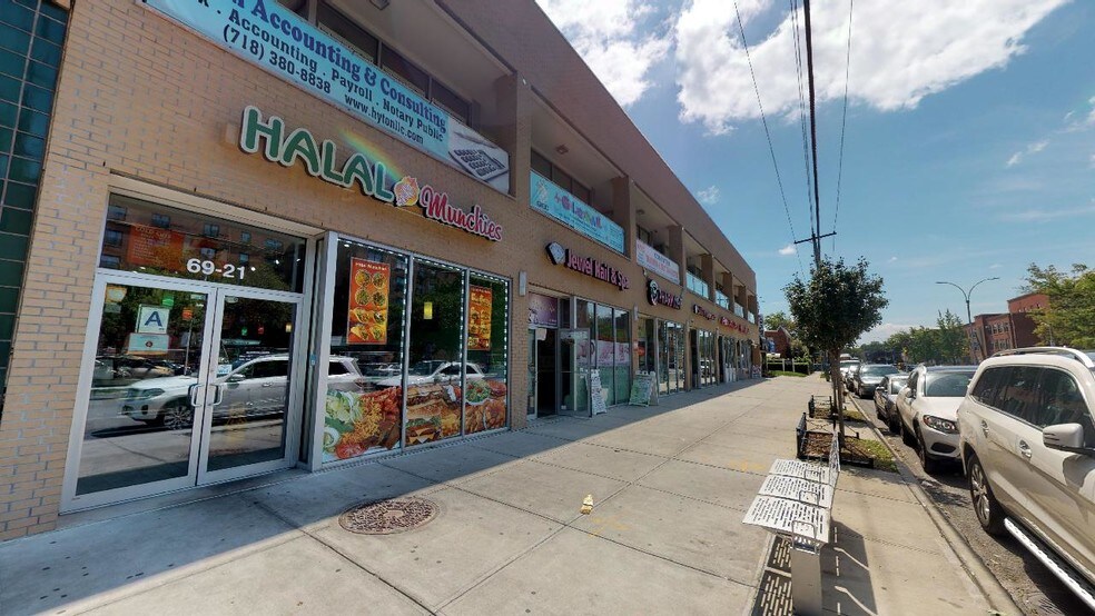 More Photos Of 6921 164th St, Fresh Meadows Medical For Lease