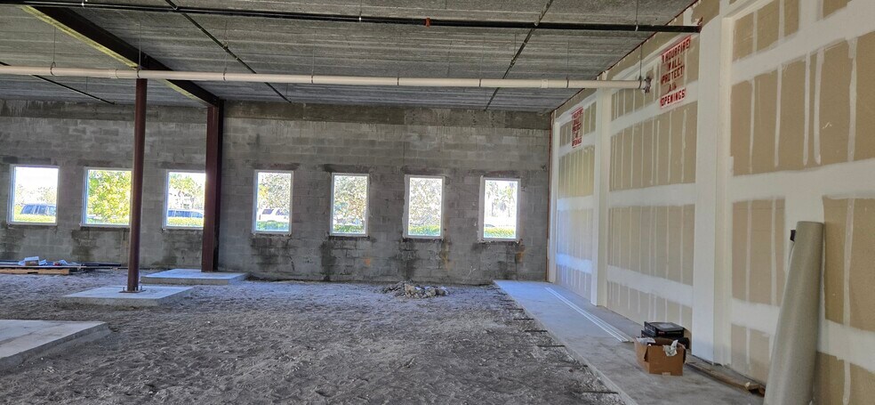 More Photos Of 8340 Sierra Meadows Blvd, Naples Healthcare For Lease