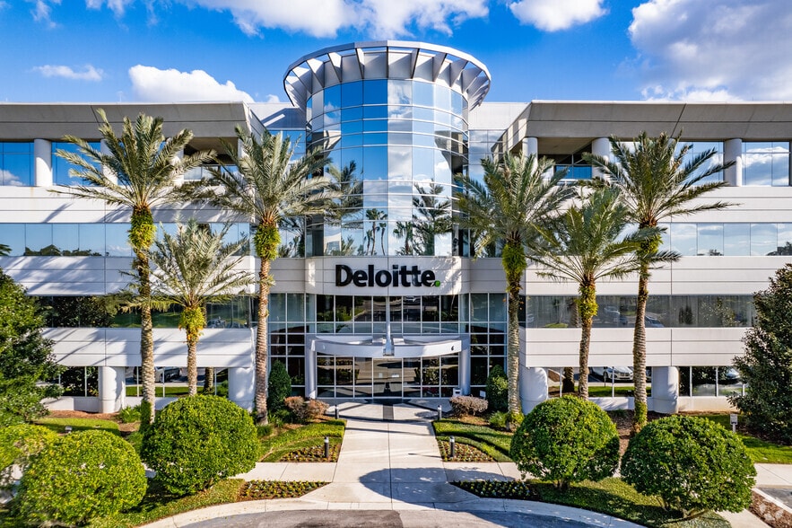 More Photos Of 901 International Pky, Lake Mary Office For Lease