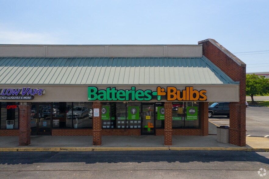 More Photos Of 2136-2196 Gallatin Pike N, Madison Storefront For Lease