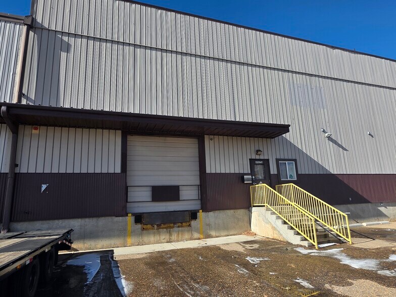 More Photos Of 4901 Ironton St, Denver Warehouse For Lease